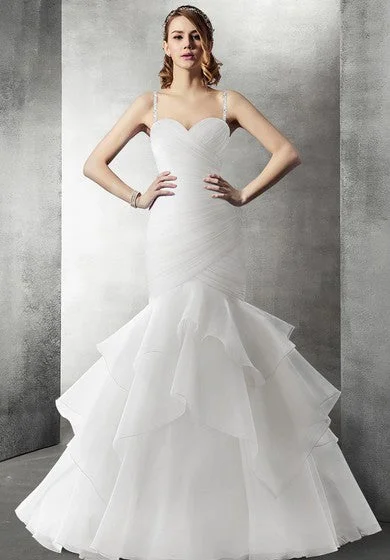 Sweetheart Mermaid Organza Wedding Dress With Cascading Ruffles