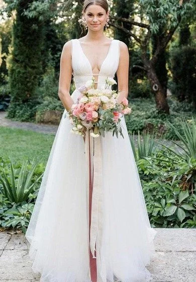 Tulle Floor-length Sweep Train A Line Sleeveless Romantic Wedding Dress