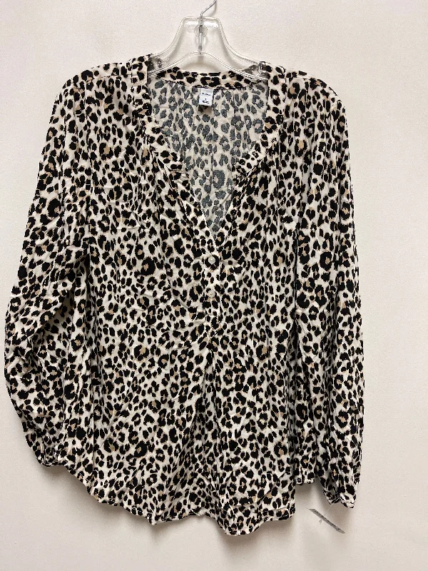 Top Long Sleeve By Old Navy In Animal Print, Size: L