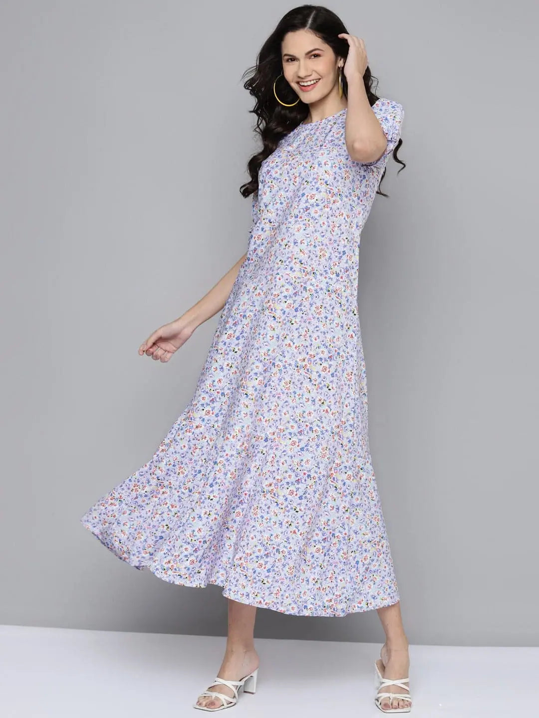 Women Blue Ditsy Floral Puff Sleeve Tiered Maxi Dress